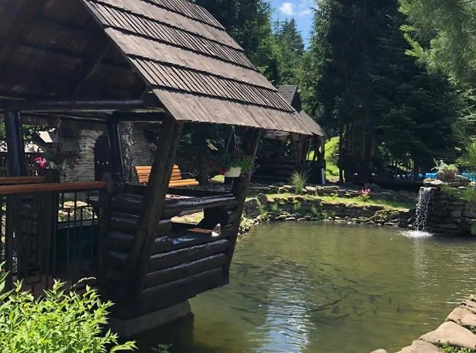 Smerekovyi Dvir *
